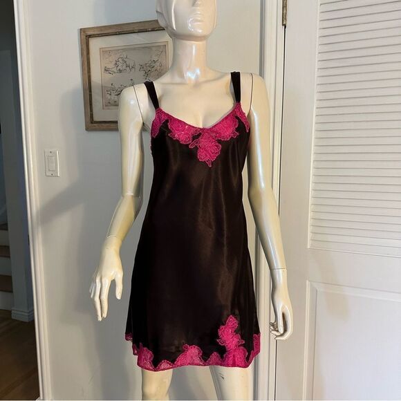 Morgan Taylor Intimates Brown and Pink Slip Dress - Picture 2 of 9